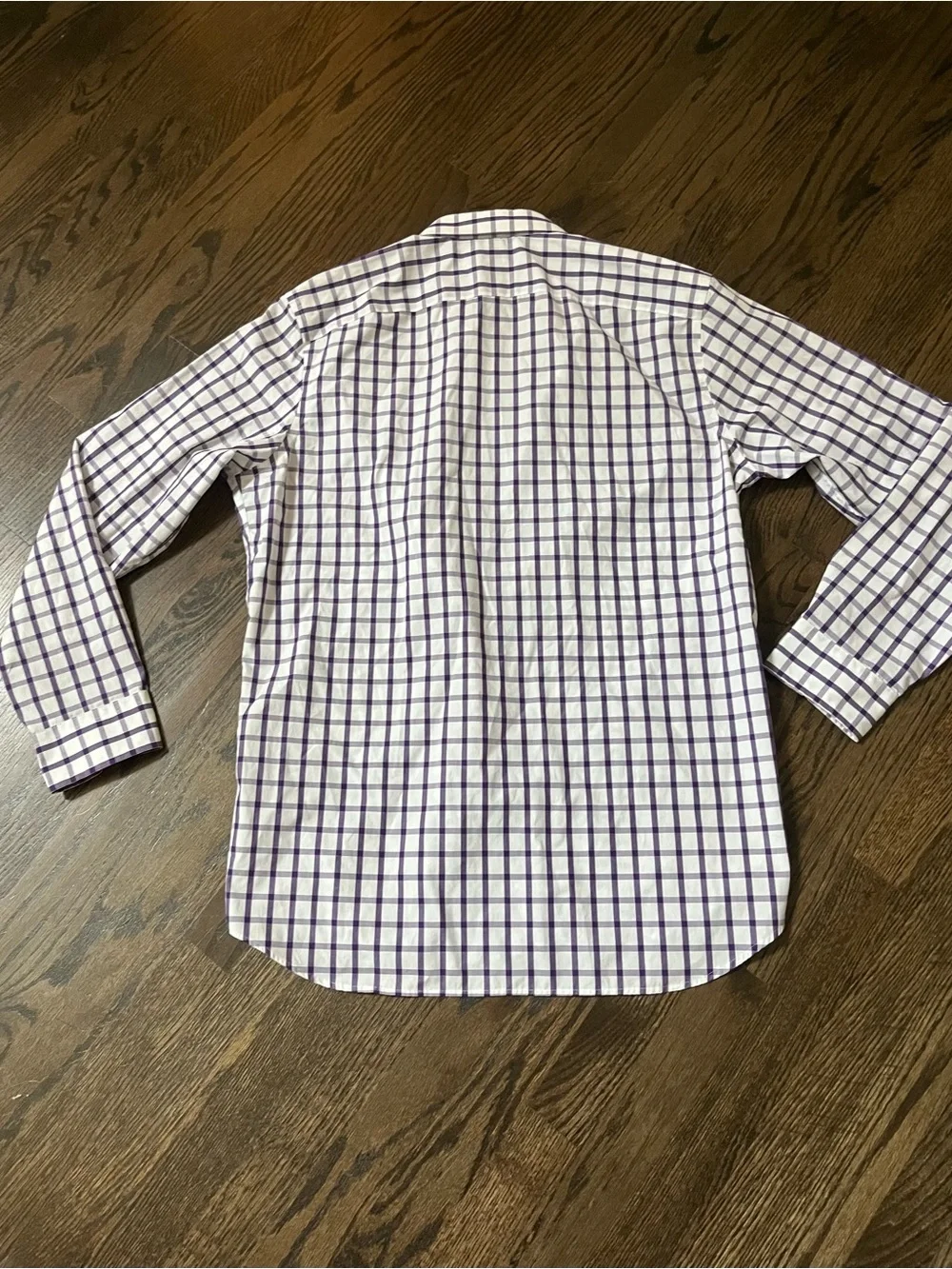 Banana Republic Men’s White and Purple Check Dress Shirt sz large EUC